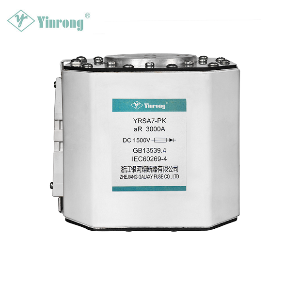 Ce este o siguranță cu corp pătrat de mare viteză și de ce este esențială pentru protecția semiconductorilor